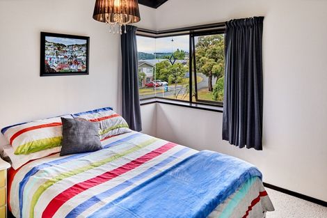 Photo of property in 4 Mizzen Place, Whitby, Porirua, 5024