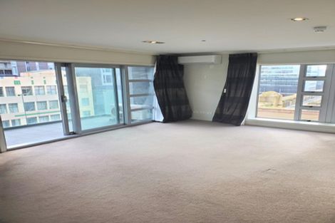 Photo of property in Bellagio Apartments, 39 Taranaki Street, Te Aro, Wellington, 6011