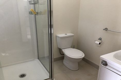 Photo of property in 2/111 Cook Street, Cockle Bay, Auckland, 2014