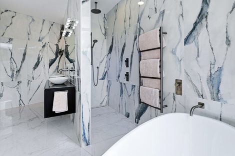 Photo of property in 16 The Fairways, Kinloch, Taupo, 3377