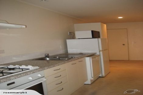 Photo of property in 8/8 Girton Terrace, Mount Cook, Wellington, 6021