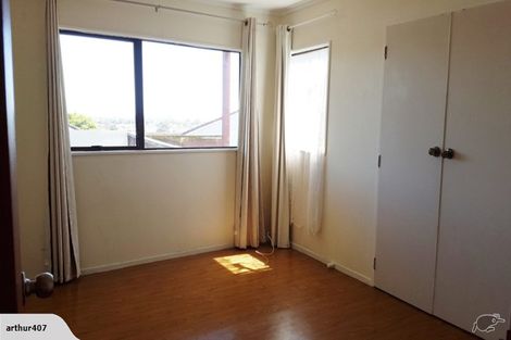 Photo of property in 1/8 Greenstone Place, Clover Park, Auckland, 2019