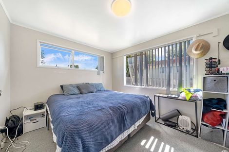 Photo of property in 6 Karina Place, Glen Eden, Auckland, 0602