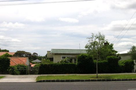 Photo of property in 61 Kiwi Road, Point Chevalier, Auckland, 1022