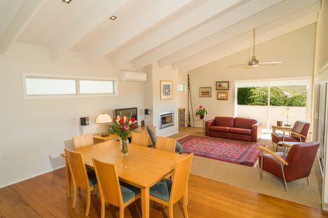 Photo of property in 22 Alderton Drive, Kerikeri, 0230