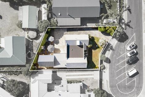 Photo of property in 28 Success Court, Omaha, 0986