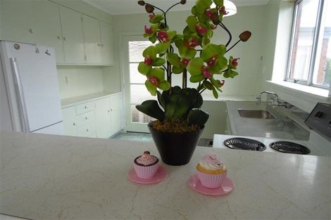 Photo of property in 42a Sackville Street, Fitzroy, New Plymouth, 4312