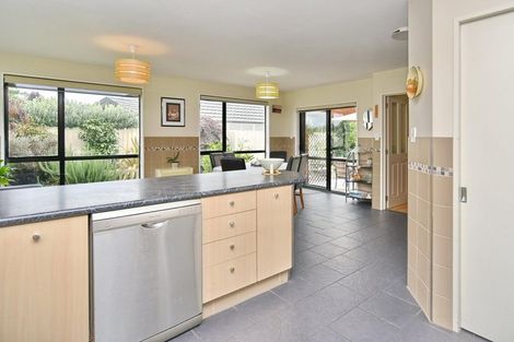 Photo of property in 35 Kingsbury Avenue, Rangiora, 7400