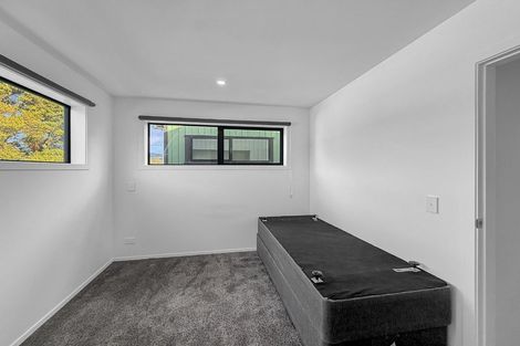 Photo of property in 5/6 Victoria Street, Ebdentown, Upper Hutt, 5018