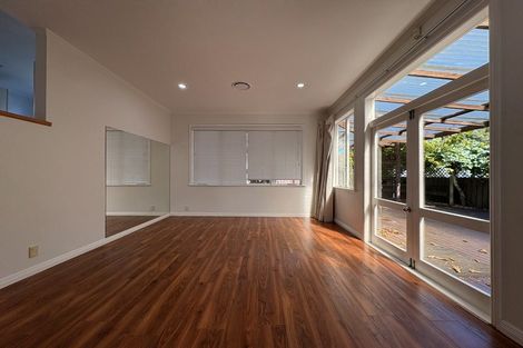 Photo of property in 120 Wheturangi Road, Greenlane, Auckland, 1051