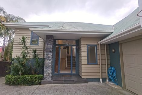 Photo of property in 46a Mellons Bay Road, Mellons Bay, Auckland, 2014
