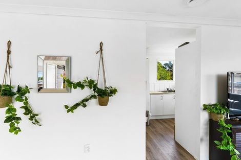 Photo of property in 44 Childers Road, Ranui, Auckland, 0612