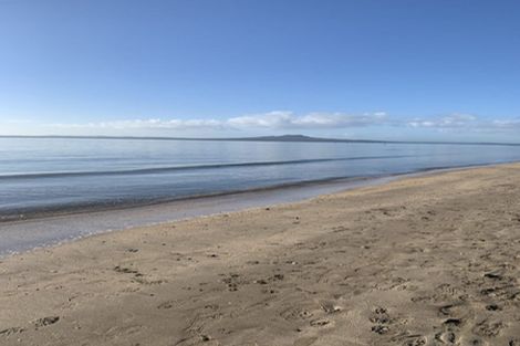 Photo of property in 2/59 Maxwelton Drive, Mairangi Bay, Auckland, 0630