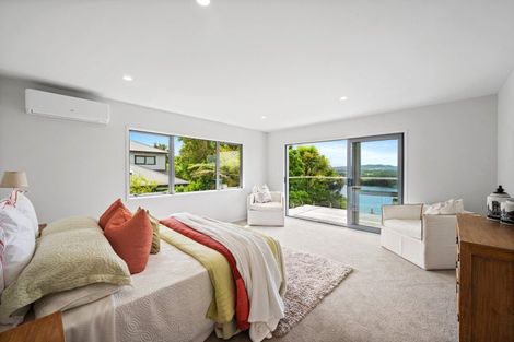Photo of property in 41 Pohutukawa Avenue, Shelly Park, Auckland, 2014