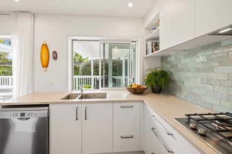 Photo of property in 25 Riverside Drive, Point Wells, Warkworth, 0986