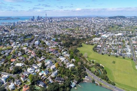 Photo of property in 306a Jervois Road, Herne Bay, Auckland, 1011