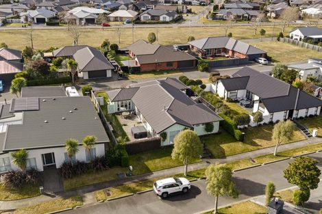 Photo of property in 12 Kawakawa Street, Pegasus, 7612