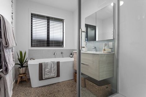 Photo of property in 9 Kotare Drive, Coastlands, Whakatane, 3120