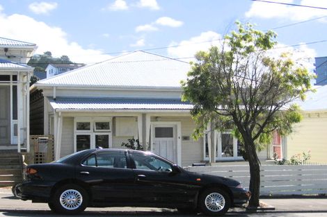 Photo of property in 216 Adelaide Road, Newtown, Wellington, 6021
