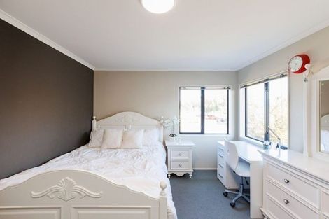 Photo of property in 152 Park Road, West End, Palmerston North, 4410