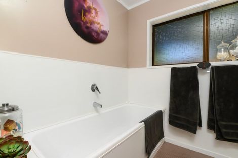 Photo of property in 3/1 Saint Olpherts Avenue, Hamilton East, Hamilton, 3216