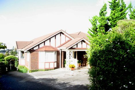 Photo of property in 2/40 Cook Street, Howick, Auckland, 2014