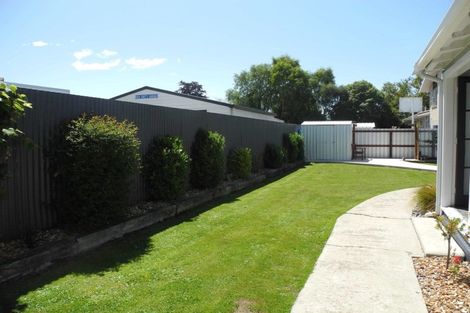 Photo of property in 30 Parsonage Road, Waimate, 7924