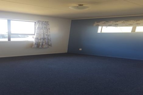 Photo of property in 8 Bobstay Lane, Whitby, Porirua, 5024