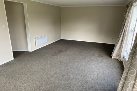 Photo of property in 60 Amohia Street, Paraparaumu, 5032