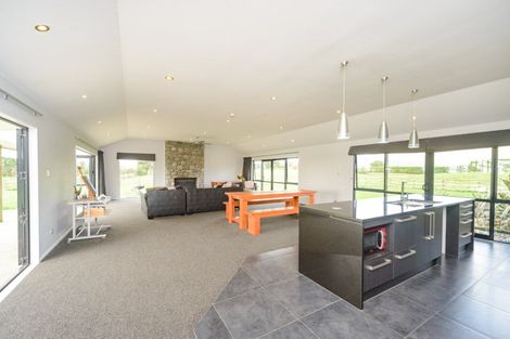 Photo of property in 6 Akers Road, Linton, Palmerston North, 4472
