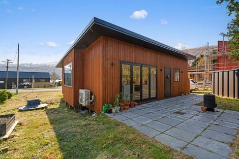 Photo of property in 164 Kent Street, Kingston, Athol, 9793