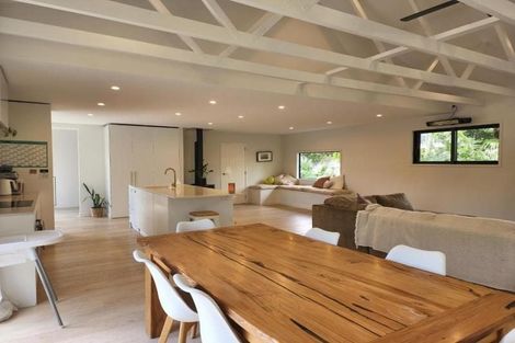 Photo of property in 23 Linda Street, Oakura, 4314