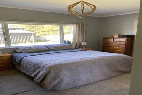 Photo of property in 112 Upper Fitzherbert Road, Wainuiomata, 5373