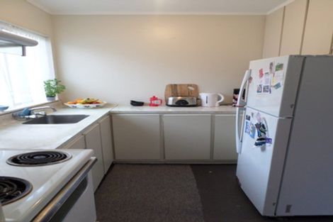 Photo of property in 3/49 Apu Crescent, Lyall Bay, Wellington, 6022