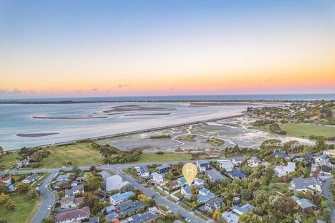 Photo of property in 9 Soleares Avenue, Mount Pleasant, Christchurch, 8081