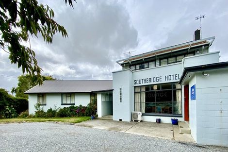 Photo of property in 4 Bridge Street, Southbridge, 7602