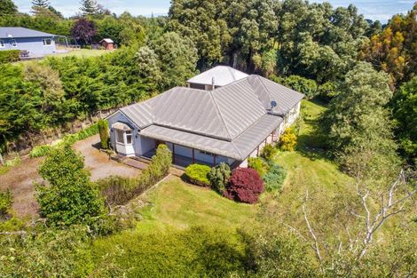 Photo of property in 82 Halcombe Road, Feilding, 4775