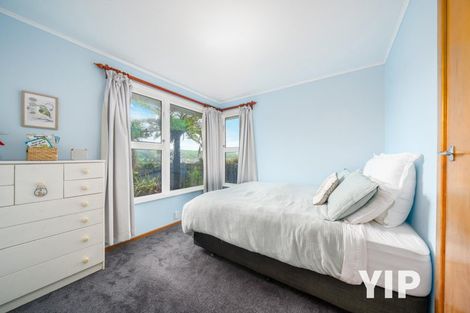 Photo of property in 7 Catherine Crescent, Paparangi, Wellington, 6037