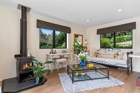 Photo of property in 3 Seascape Crescent, Waipu, 0582