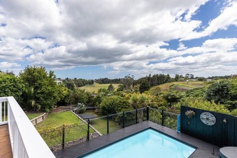 Photo of property in 15 Rawhiti Street, Vogeltown, New Plymouth, 4310