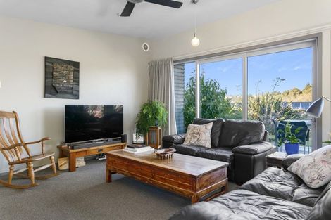 Photo of property in 15 Stevenson Way, Rangatira Park, Taupo, 3330