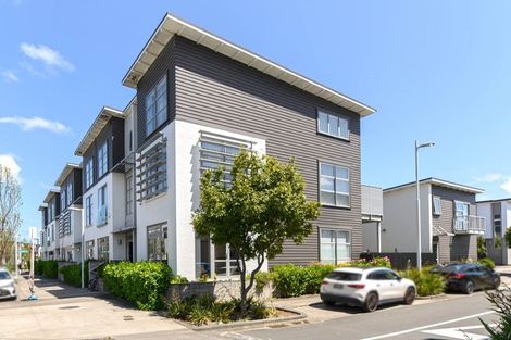 Photo of property in 1/4 Velma Road, Hillcrest, Auckland, 0627