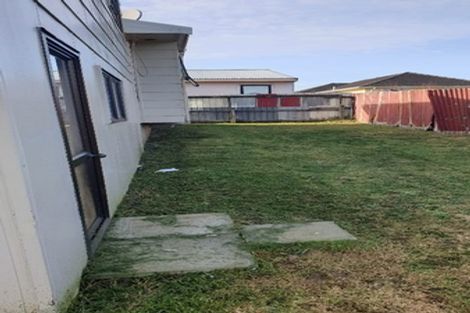 Photo of property in 2/13 Crown Crescent, Otara, Auckland, 2023