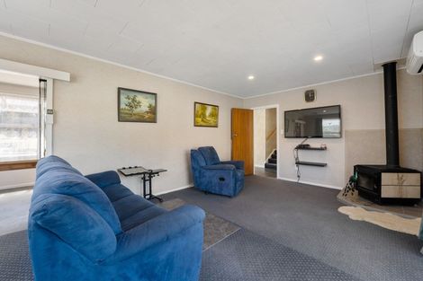 Photo of property in 8 Hall Crescent, Taumarunui, 3920