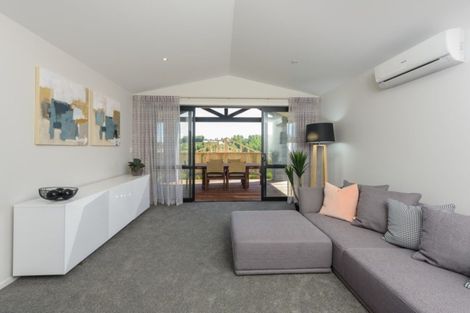Photo of property in 101 Puhirake Crescent, Pyes Pa, Tauranga, 3112