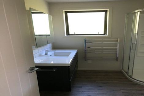 Photo of property in 427 Carrington Street, Upper Vogeltown, New Plymouth, 4310