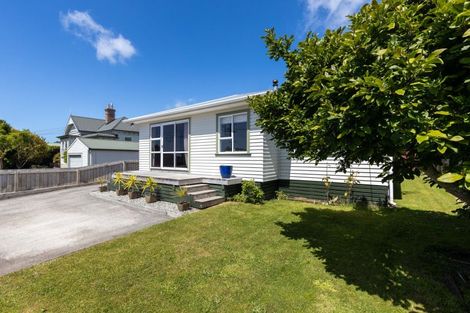 Photo of property in 305 Frankley Road, Ferndale, New Plymouth, 4310