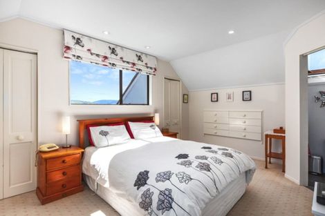 Photo of property in 14 Longitude Place, Whitby, Porirua, 5024