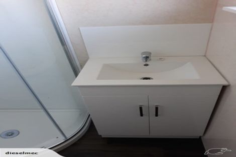 Photo of property in 43 Veitches Road, Casebrook, Christchurch, 8051