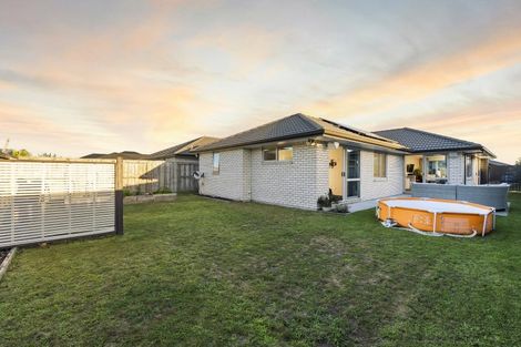 Photo of property in 12 Furlong Road, Papamoa, 3118